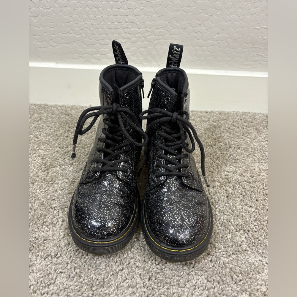 Dr. Martens Girls' 1460‎ J Glitter Boots size 3 Cosmic Glitter